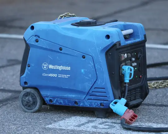 Portable digital inverter generator for auxiliary off-grid battery charging